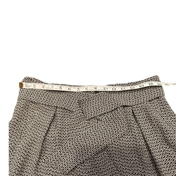 H&M Shorts Front Slant Pockets Tie Waist Size 10 - Picture 10 of 14